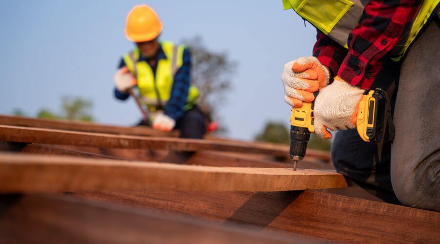 Professional metal roof installation in Saint Helens, OR